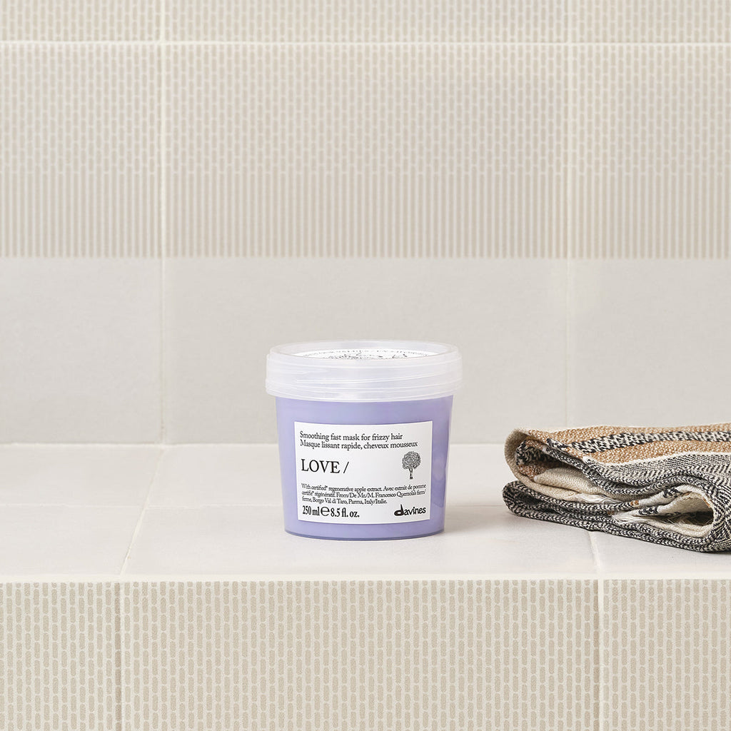 Davines ESSENTIAL HAIRCARE LOVE SMOOTHING Mask 250ml