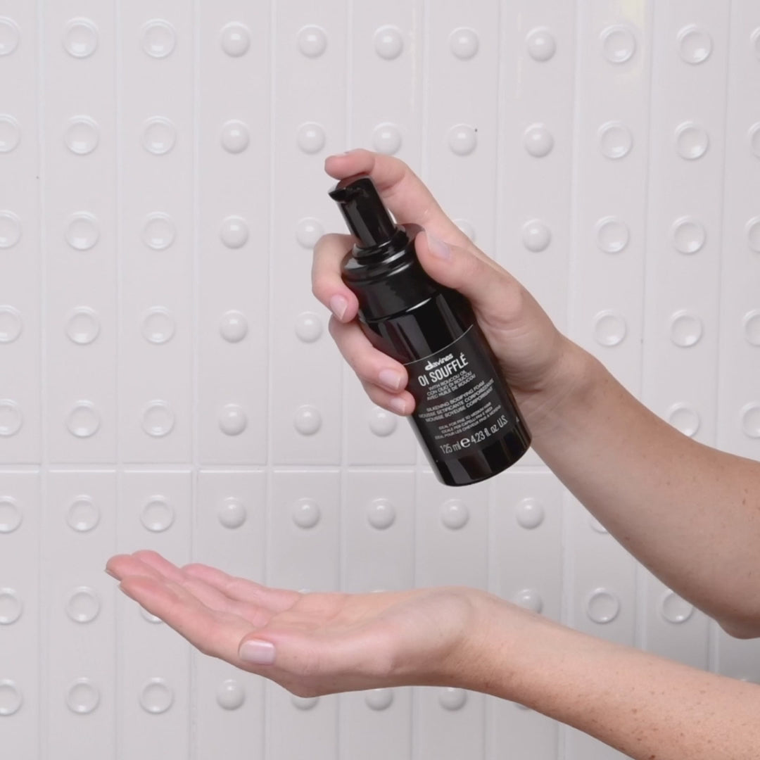 Davines OI Soufflé Leave-In Bodifying Foam