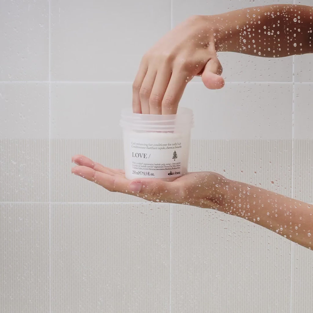 Davines Essential Haircare LOVE CURL Conditioner 250ml